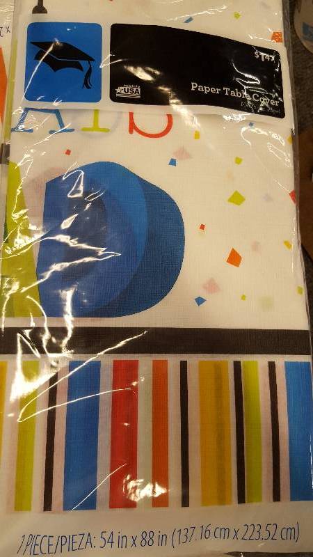 lot 32 image: Graduation Party Pack
