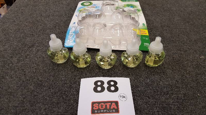 lot 88 image: Lot of 5 Airwick Refills