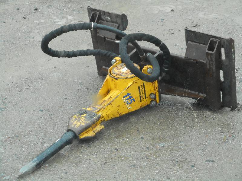 lot 4 image: Atlas-Conco 115 Joule Commercial Skidloader Jackhammer