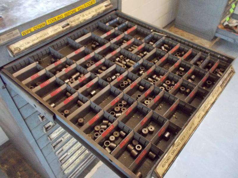 Round  Oblong Dies for 1 Press