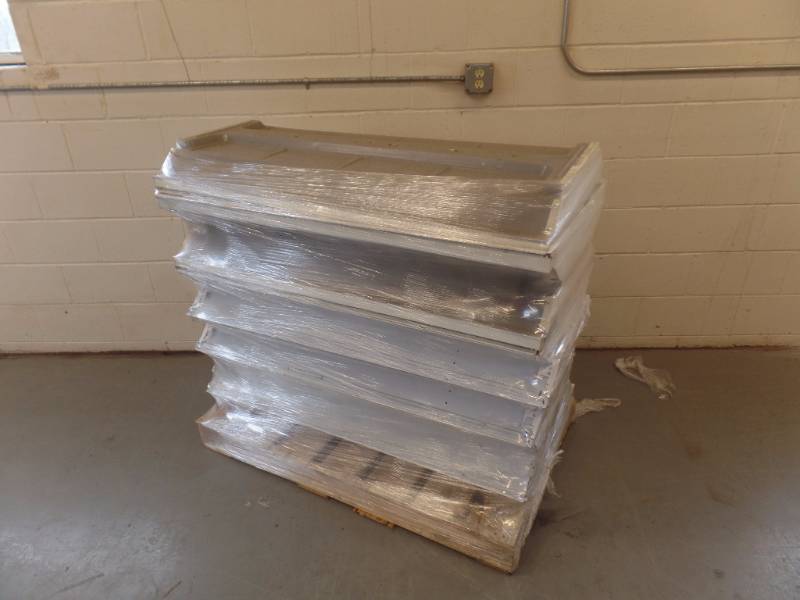 10 Fluorescent Light Fixture