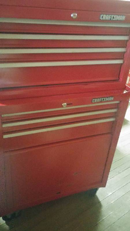 lot 13 image: Craftsman Tool Chest