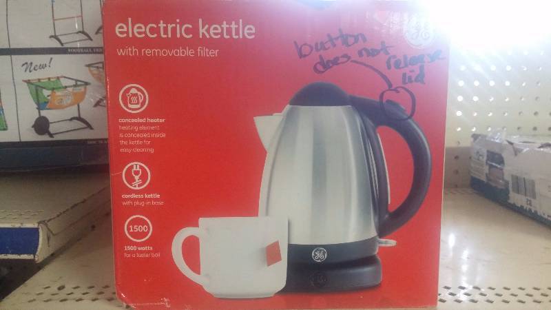 lot 44 image: Electric Kettle - tested and works