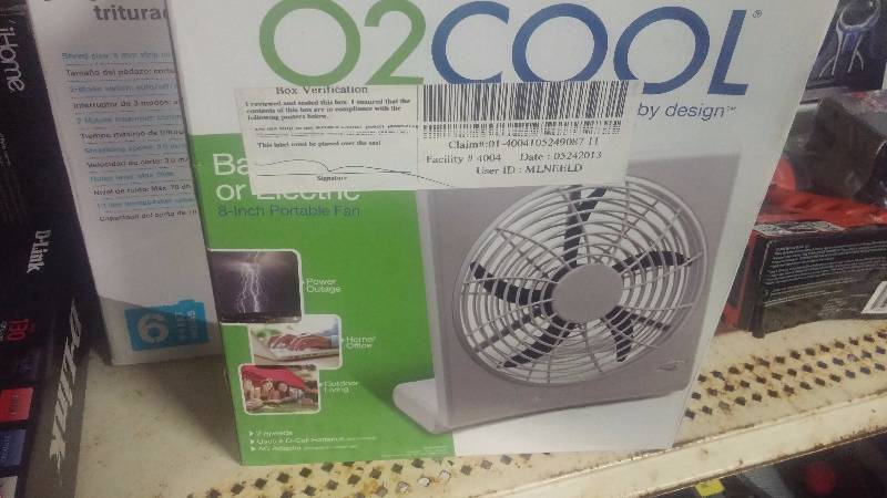 lot 49 image: Battery operated Fan
