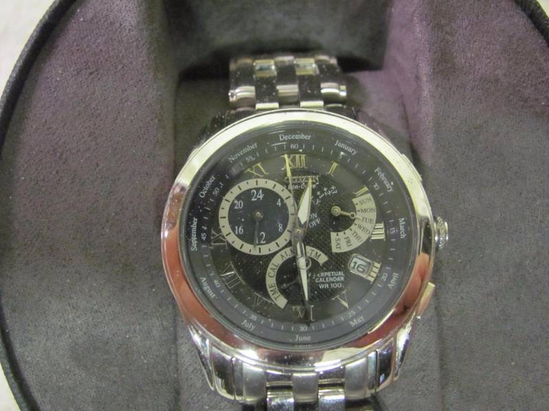 lot 51 image: Citizen Mens Eco-Drive Calibre 8700 Perpetual Calendar Watch