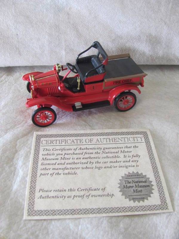 lot 162 image: 1922 Ford Fire Engine