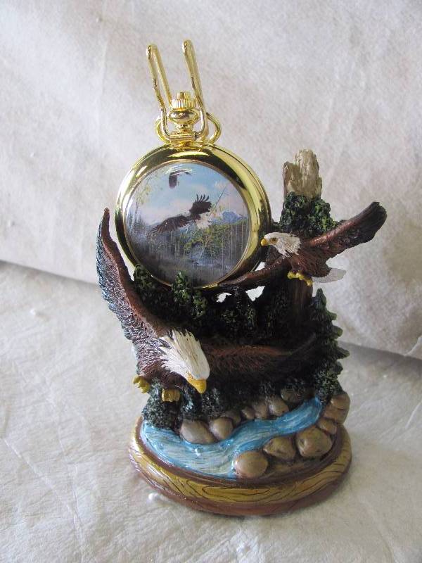 lot 187 image: Soaring Eagles Decorative Pocket Watch & Scenic Display Set