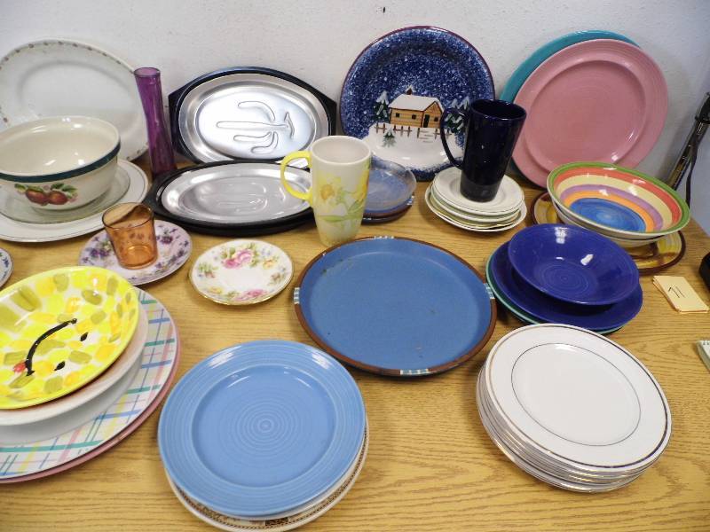 Dishes w Tote