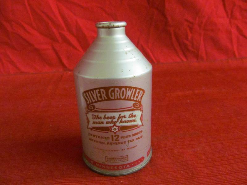 lot 14 image: Vintage Beer Cans