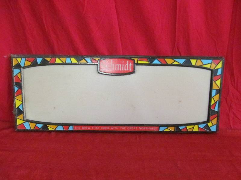 lot 17 image: Schmidt Beer Sign