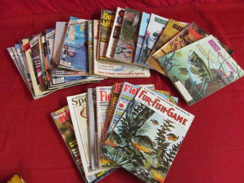 lot 85 image: fishing magazines