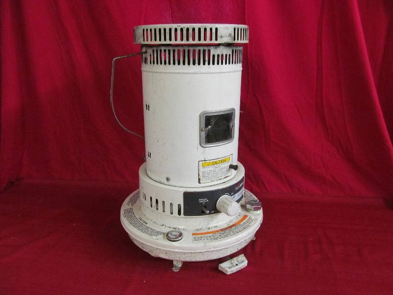 lot 114 image: Kero heat Kerosene heater