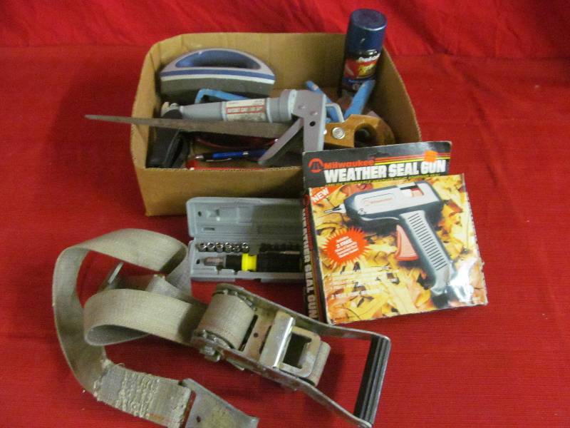 lot 154 image: Weather seal gun