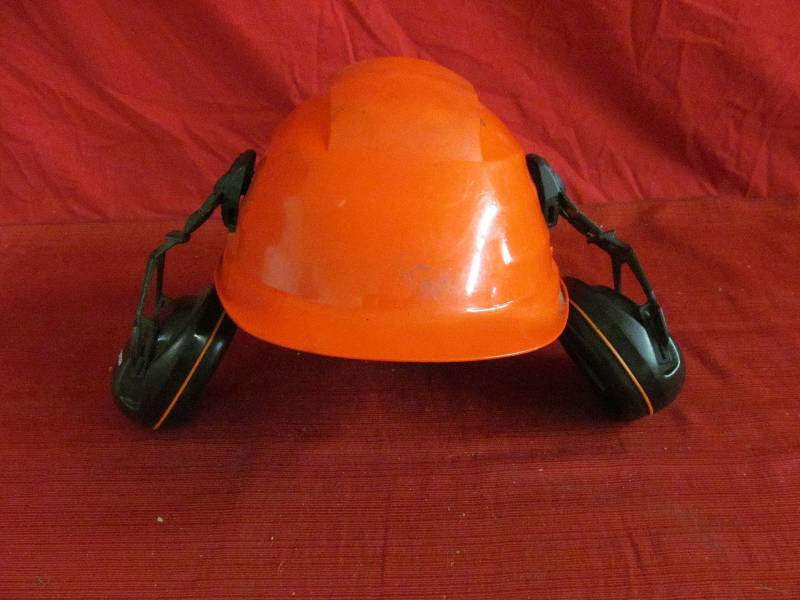 lot 173 image: Husqvarna helmet