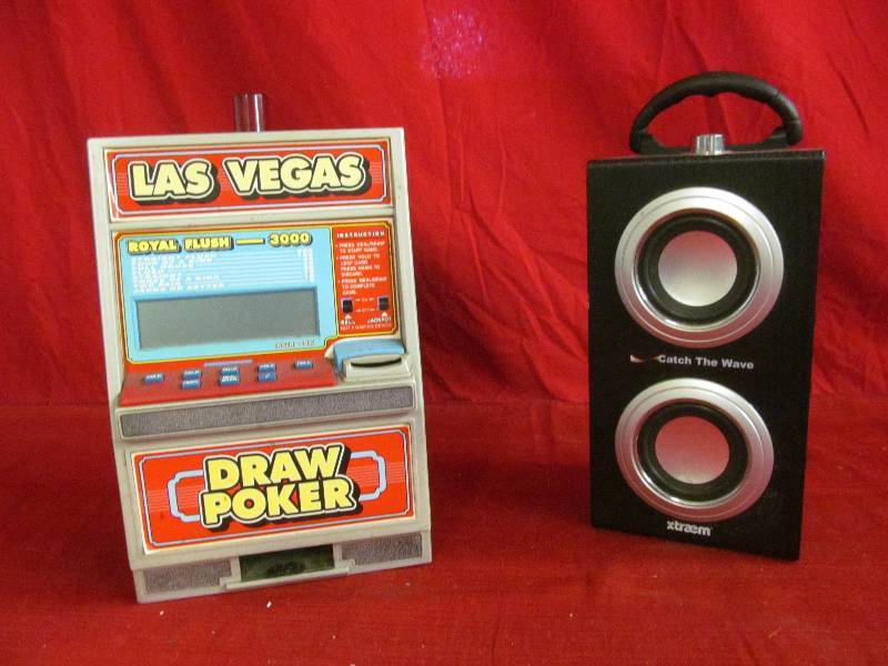 lot 182 image: Battery operated games