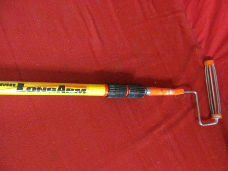 lot 194 image: Mr Long arm paint roller handle
