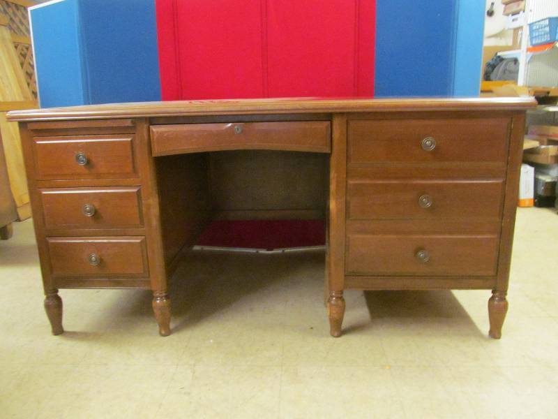 lot 229 image: Hoosier desk