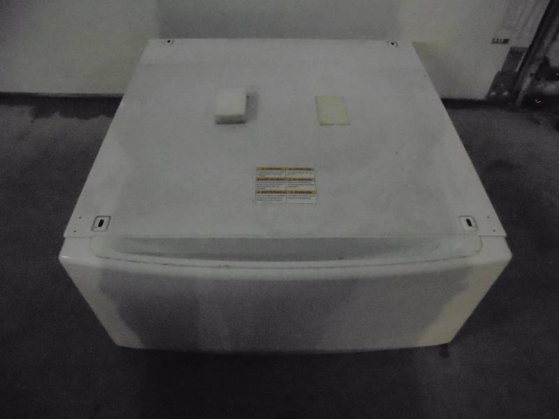 Front Load WasherDryer Stand wDrawer