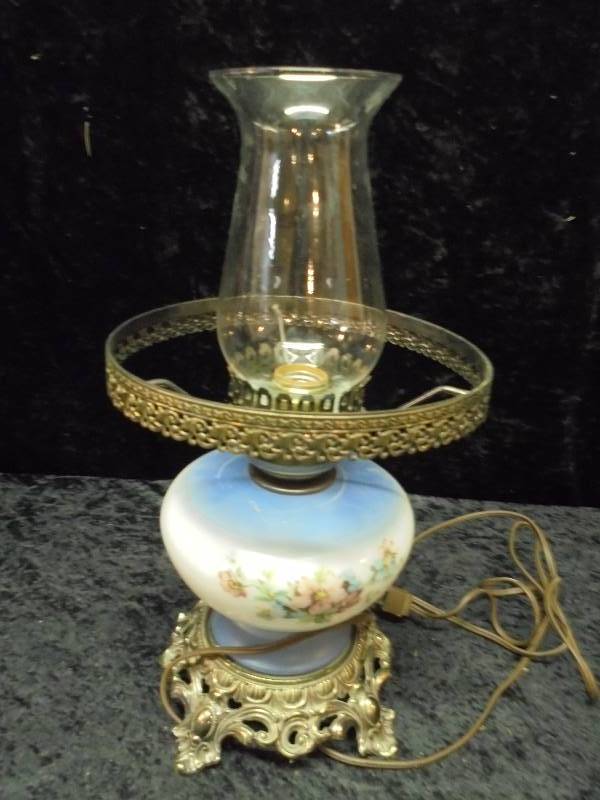 Hurricane Lamp - BlueFlowers