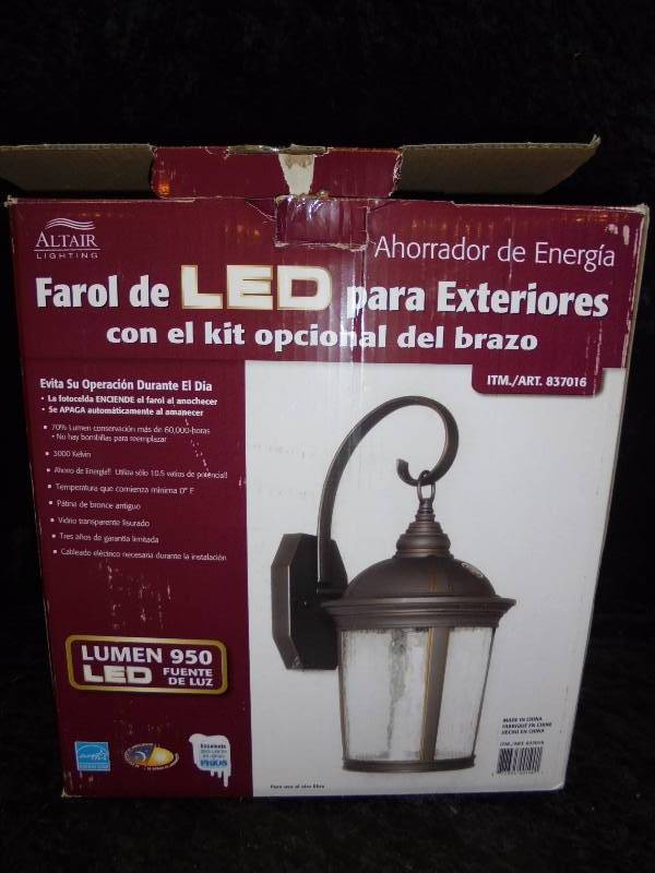 Outdoor LED Lantern Light