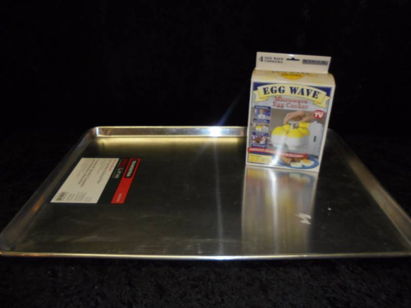 Professional Grade BunBiscuit Pan, New