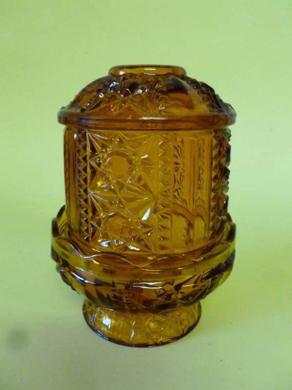 lot 30 image: Candle Lamp