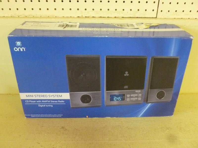 lot 98 image: Mini Stereo System
