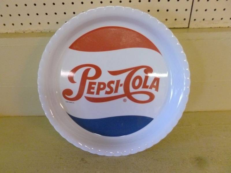 lot 119 image: Pepsi Tray