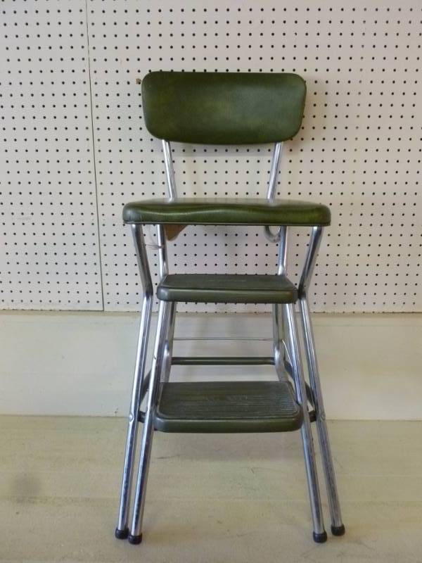 lot 201 image: Vintage Kitchen Stool