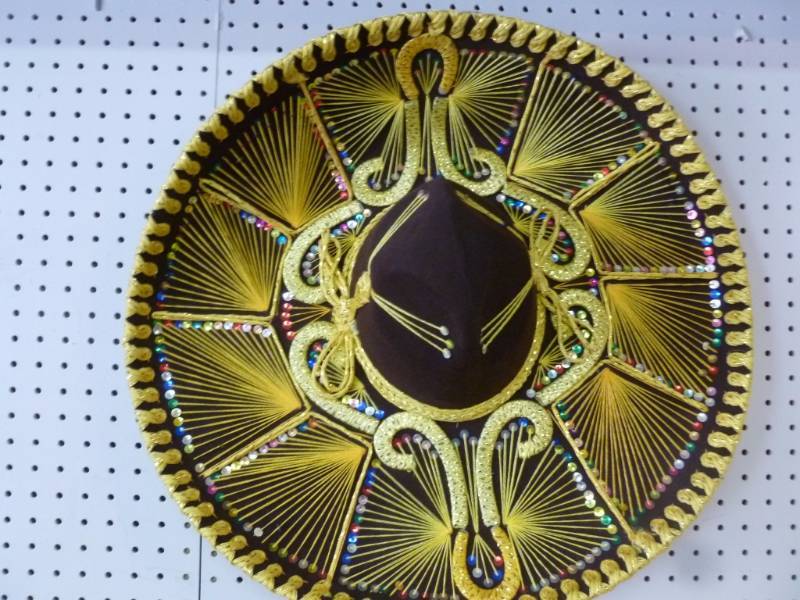 lot 204 image: Sombrero Hat