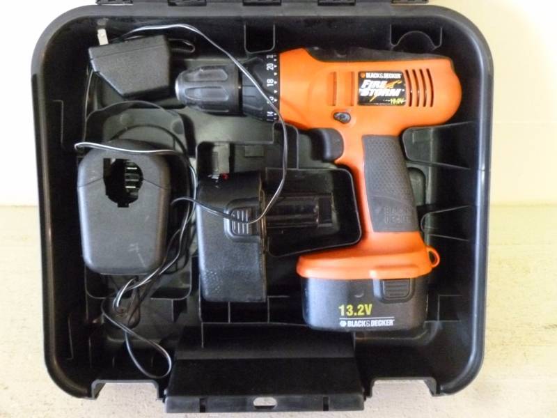 lot 231 image: Cordless Drill