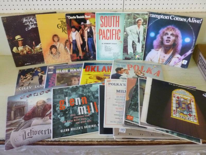 lot 242 image: Record Albums