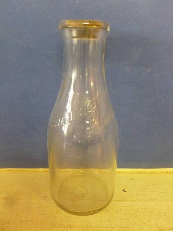 lot 305 image: Vintage Milk Bottle