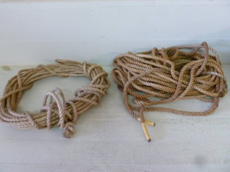 lot 356 image: Burlap Rope