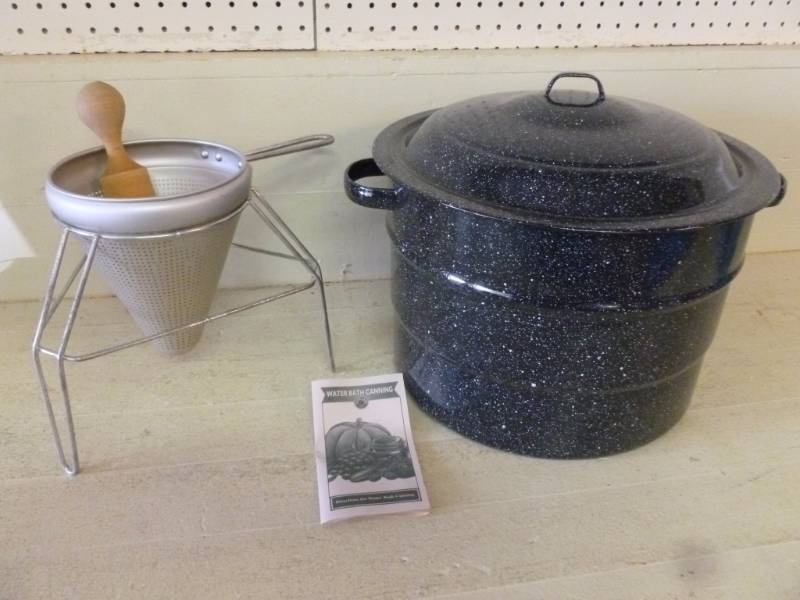 lot 363 image: Canning Kettle