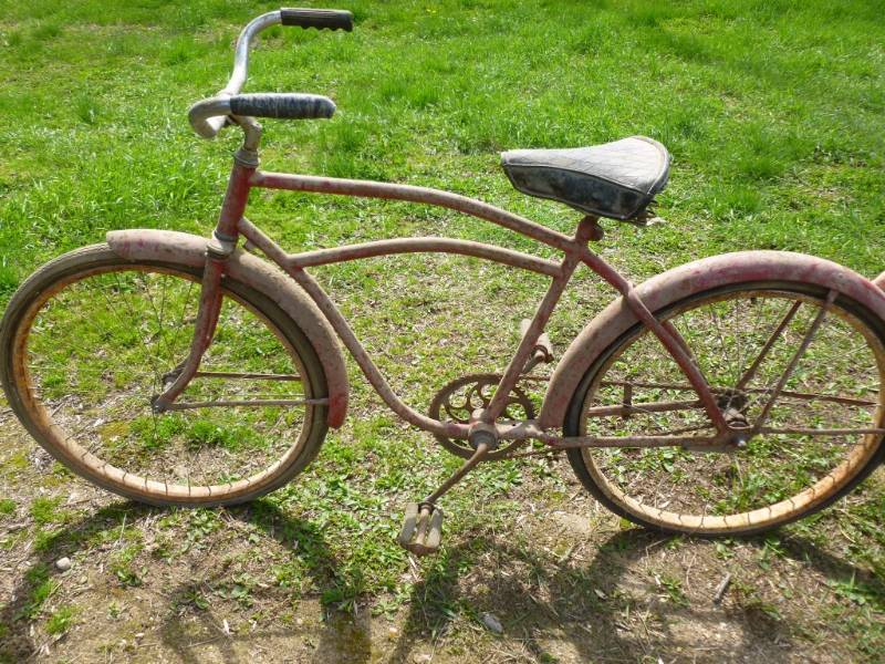 lot 383 image: Vintage Bike