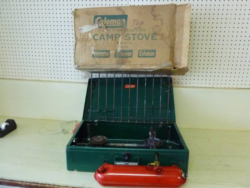 lot 401 image: Vintage Coleman Camp Stove