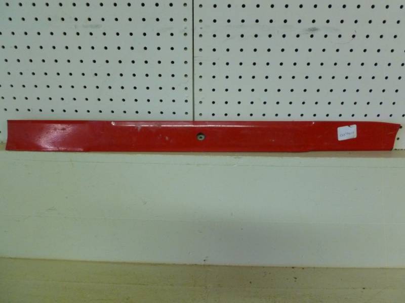 lot 405 image: New Mower Blade