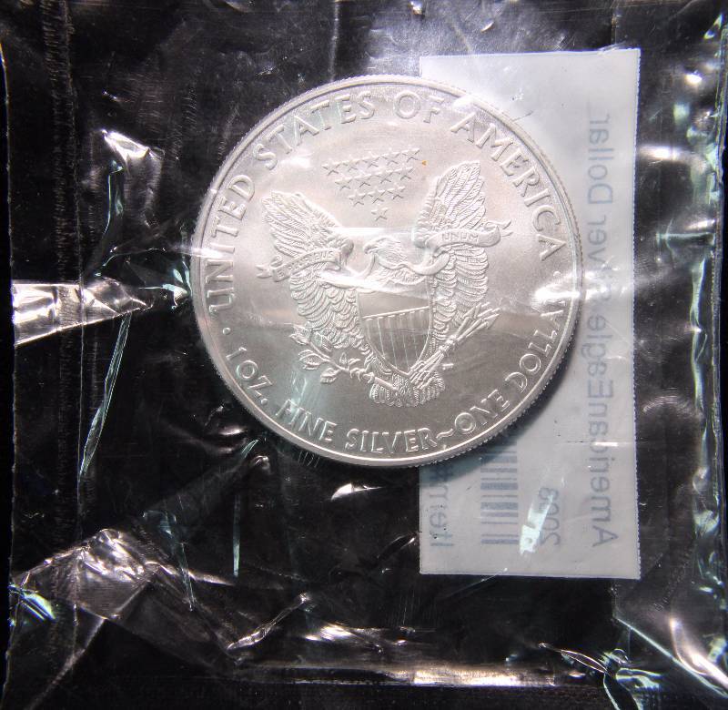 2008 AMERICAN SILVER EAGLE 1 TROY OZ. .999 FINE SILVER DOLLAR SEALED