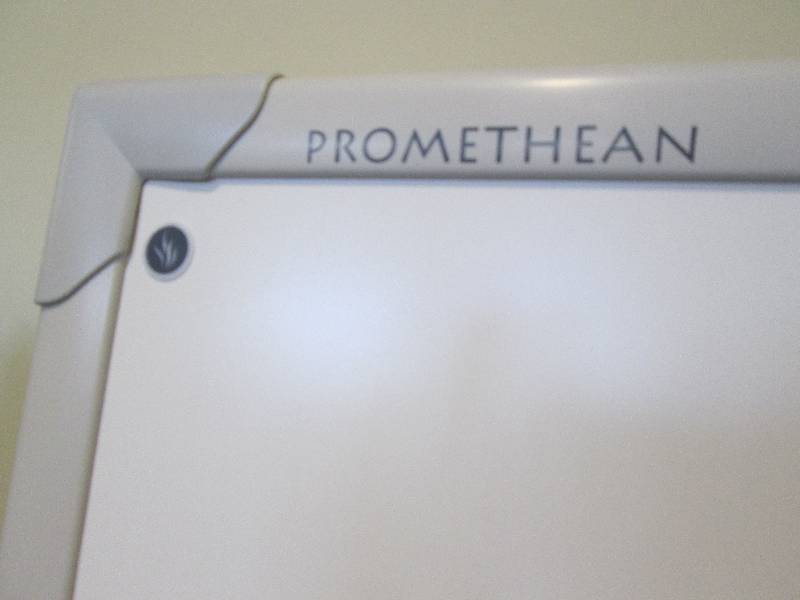 lot 298 image: Activeboard by Promethean 78