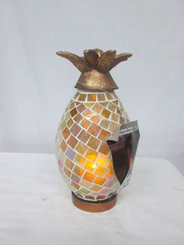 lot 61 image: Smart Solar Ananas Glass Mosaic Pineapple Lantern