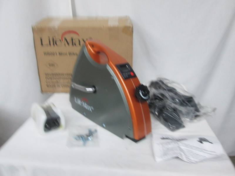 lot 41 image: Lifemax Deluxe Mini Exercise Bike