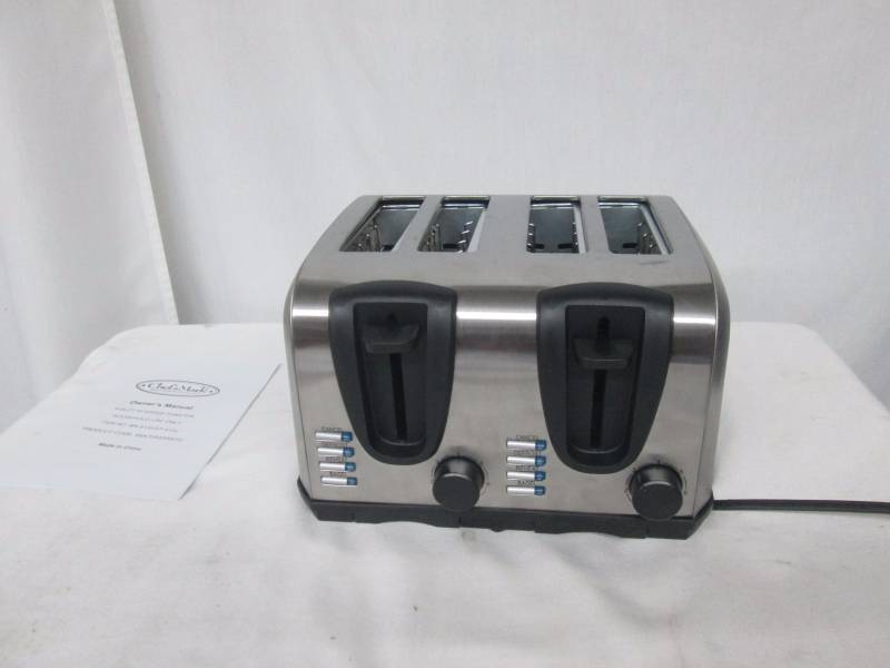 lot 52 image: Chefs Mark 4-Slice Wide-Slot Hi-Speed Toaster