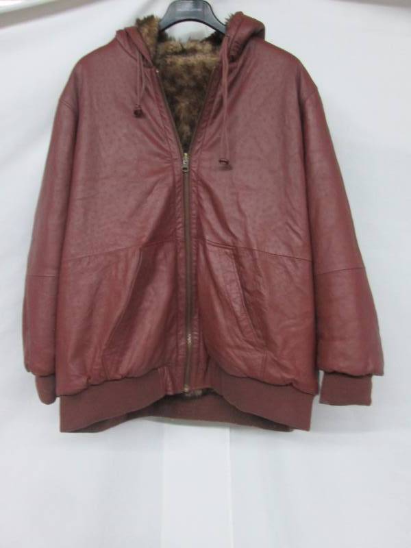 lot 49 image: Excelled Mens BigTall Reversible Leather Jacket