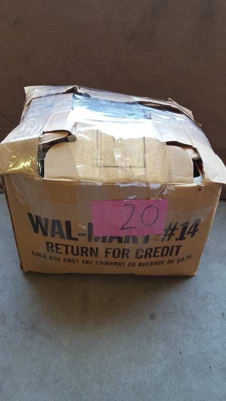 lot 20 image: Lot of door locks