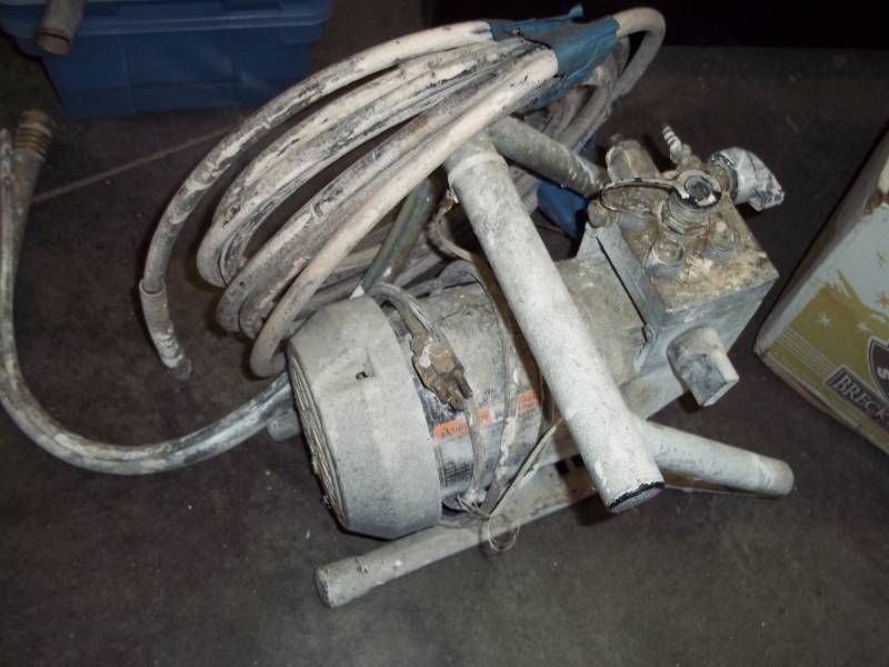 lot 54 image: Paint Sprayer