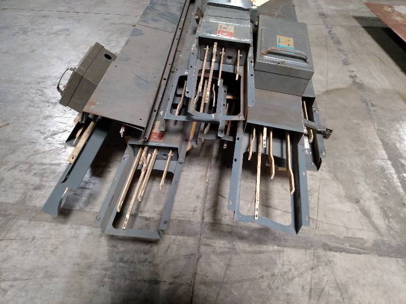 80 Bulldog Bus Duct, Cat No. ABD40...