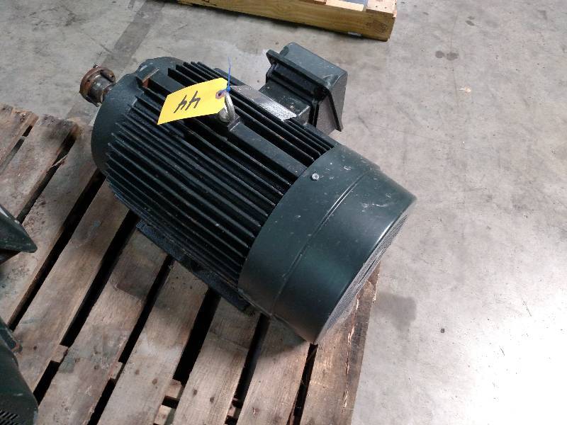 Toshiba 15 hp, 3 Phase Electric Mot...
