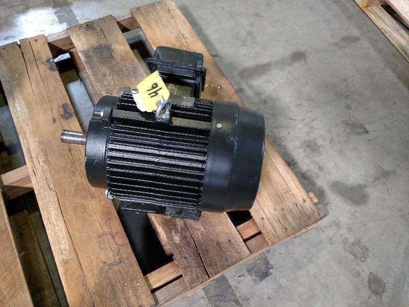 Toshiba 7.5 hp, 3 Phase Electric Mo...