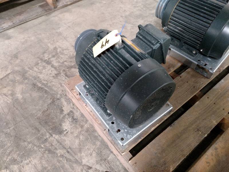 Toshiba 7.5 hp, 3 Phase Electric Mo...